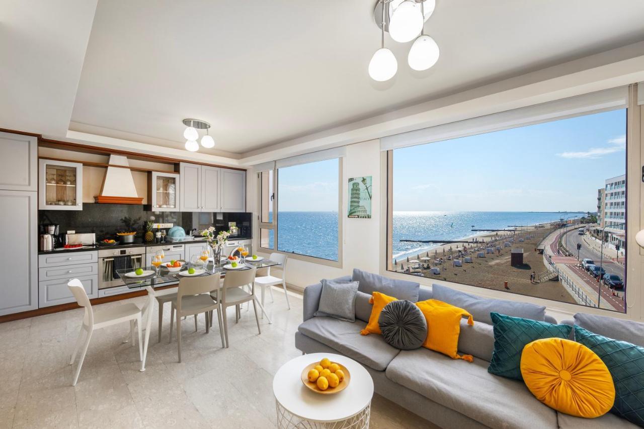 Mackenzie Beachfront Eftyhia Suite Larnaca Bagian luar foto